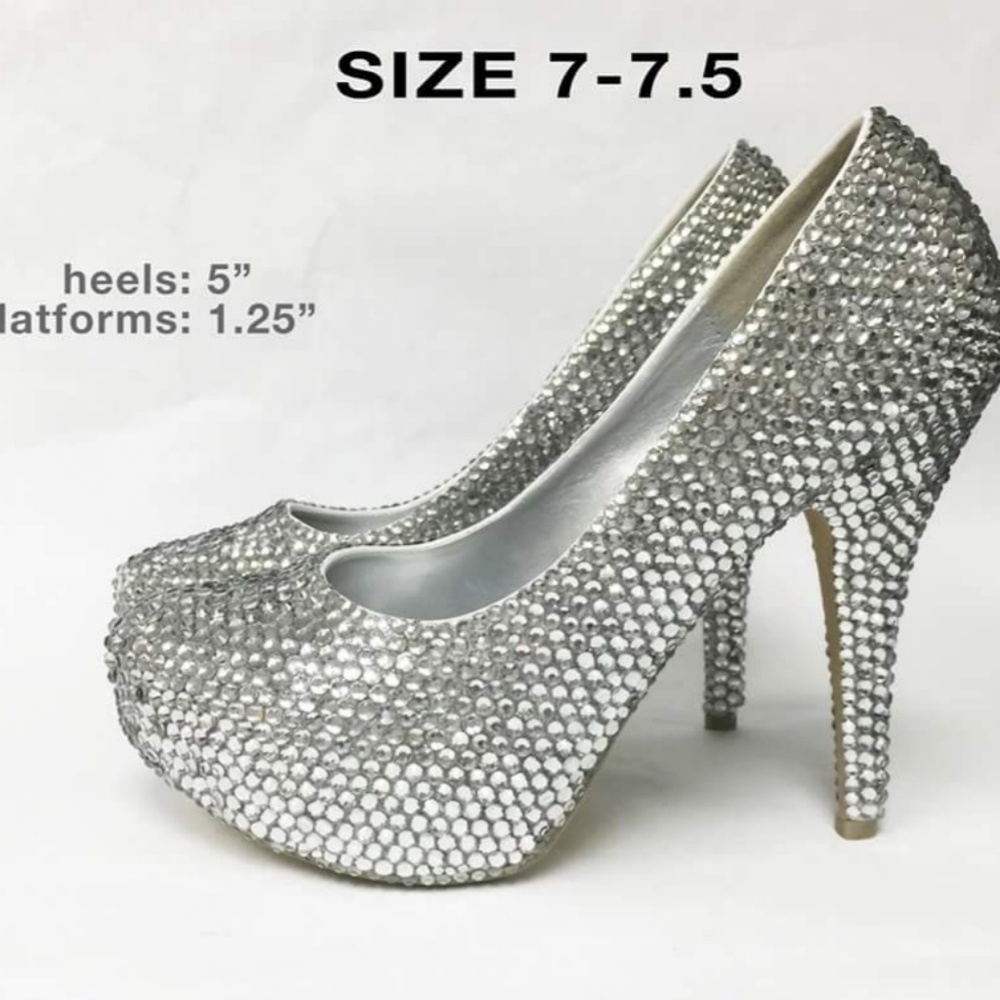 Marc Defang heels size 7